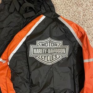 Harley Davidson rain suit - jacket & pants Size Small